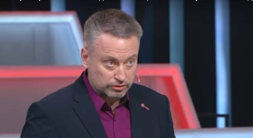 Украинский эксперт о «госперевороте»: с такими действиями и Путин не нужен