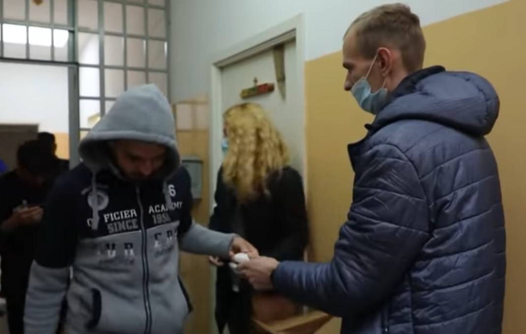 Ехали за свободой, а оказались в тюрьме: Литва размещает мигрантов в исправительной колонии