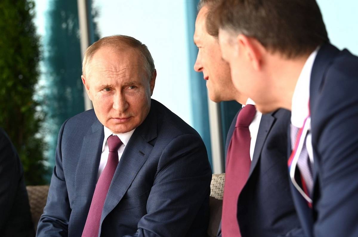 Британский обозреватель размышляет, для чего Путину понадобилась «сирийская операция»