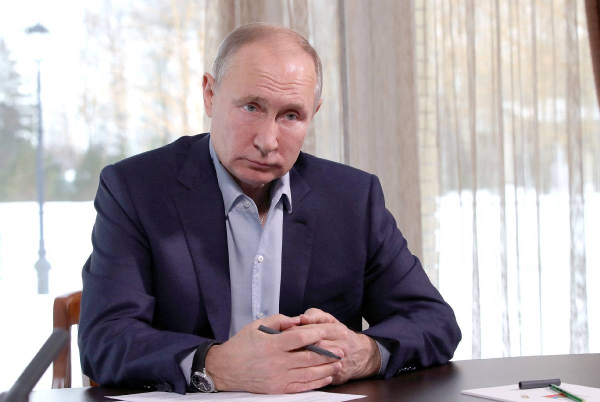 Американские СМИ: Путин играет по правилам США и обыгрывает их Американские СМИ: Путин играет по правилам США и обыгрывает их