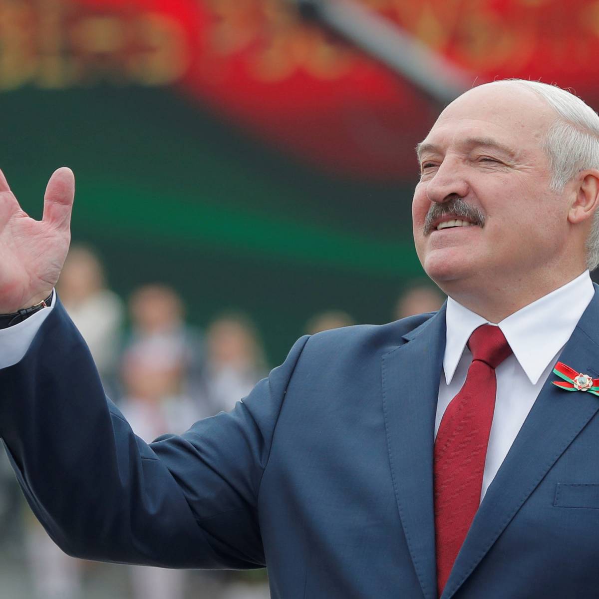 Лукашенко готовится стать белорусским Елбасы Лукашенко готовится стать белорусским Елбасы