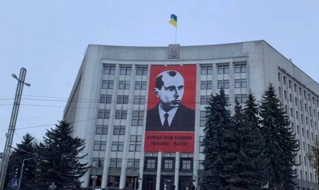 О кризисе украинской национальной идентичности О кризисе украинской национальной идентичности