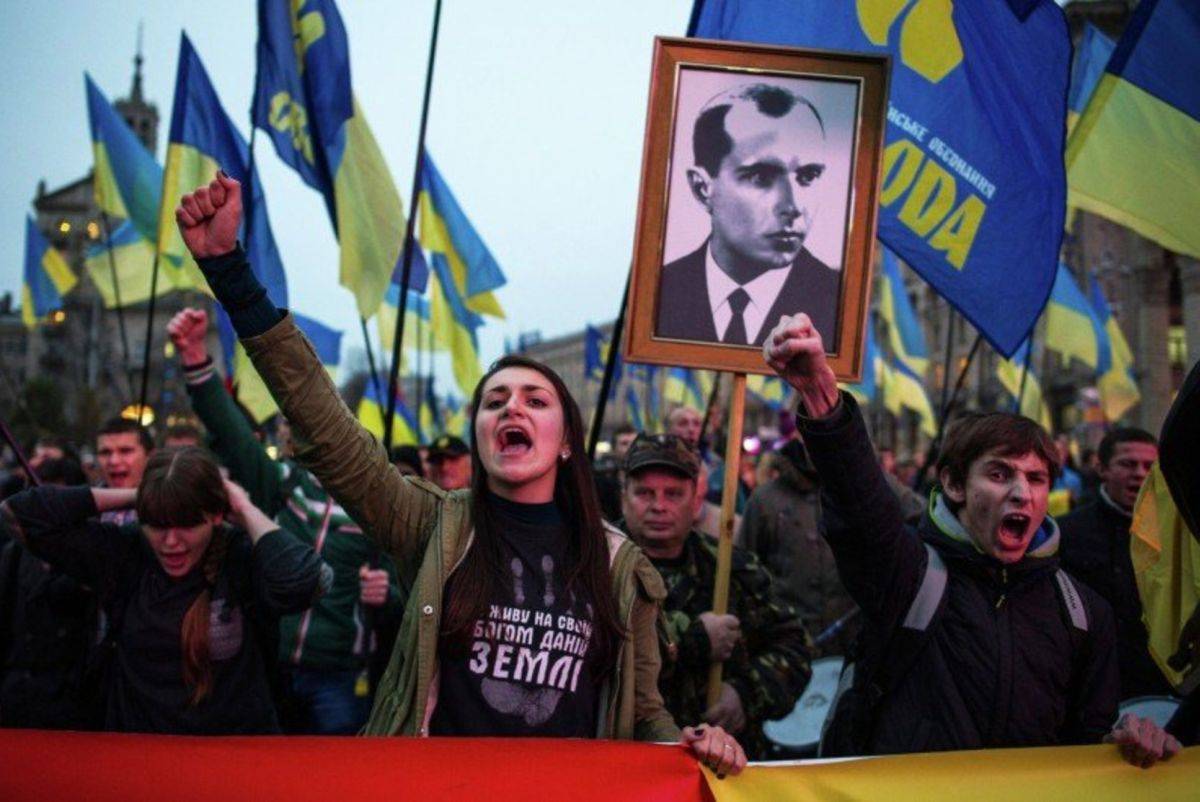 Украинский национализм родился и умрёт во лжи