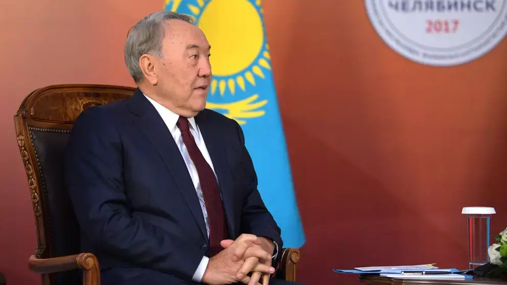 «Операция прикрытия»: какова цена рокировки Назарбаев — Токаев