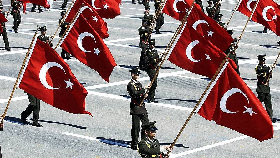 Турция с опаской и уважением относится к России как к военной державе