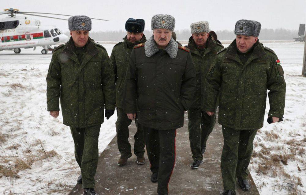Киев призывает не паниковать — а Минск не паникует Киев призывает не паниковать — а Минск не паникует