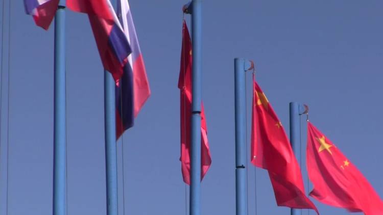 Союз России и Китая серьезно напугал Запад Союз России и Китая серьезно напугал Запад