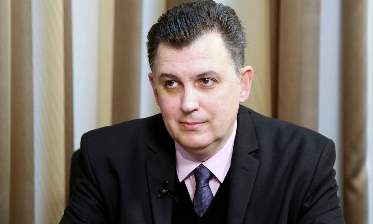 Дудчак: Зеленского никто не спрашивает, ему как скажут, так и будет Дудчак: Зеленского никто не спрашивает, ему как скажут, так и будет