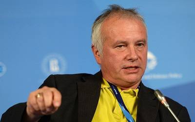 Рар назвал лучшую замену НАТО для объединения Запада и России Рар назвал лучшую замену НАТО для объединения Запада и России