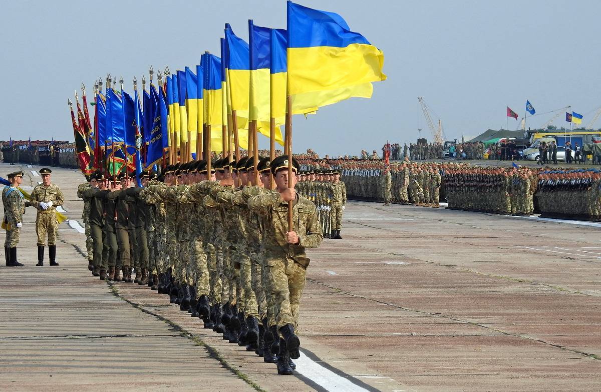 Воспользуется ли Киев своим последним шансом отказаться от НАТО