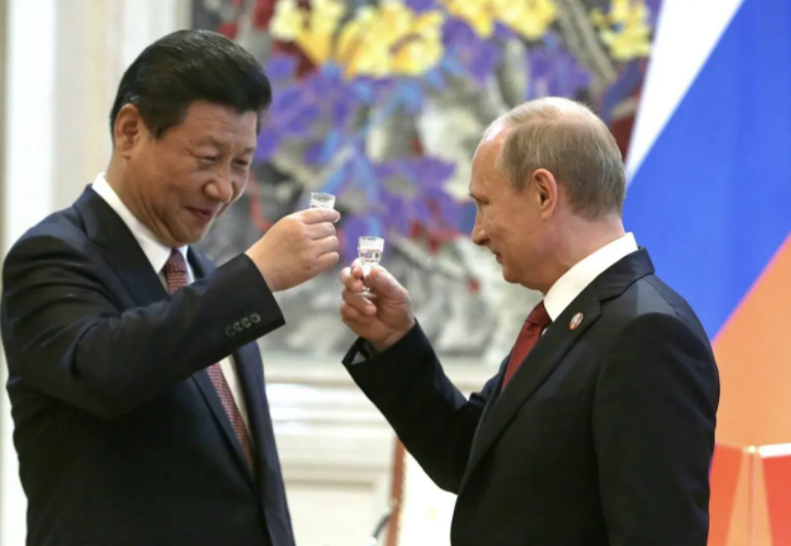 Asia Times: Неправильная политика США расширяет возможности России и Китая