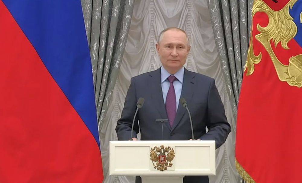 Путин: Вопрос, как далеко пойдут войска РФ, будет зависеть от ситуации