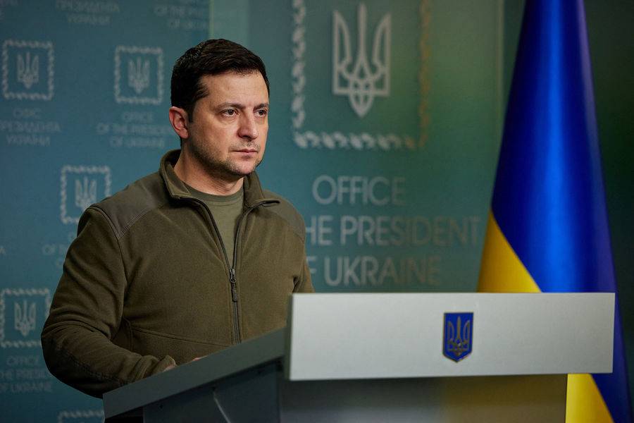 Зеленский призвал незамедлительно принять Украину в Евросоюз
