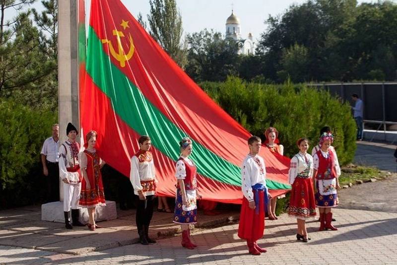 Приднестровье потребовало от мирового сообщества признать его независимость