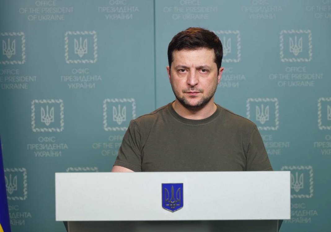 Зеленский назвал условие окончания конфликта на Украине Зеленский назвал условие окончания конфликта на Украине