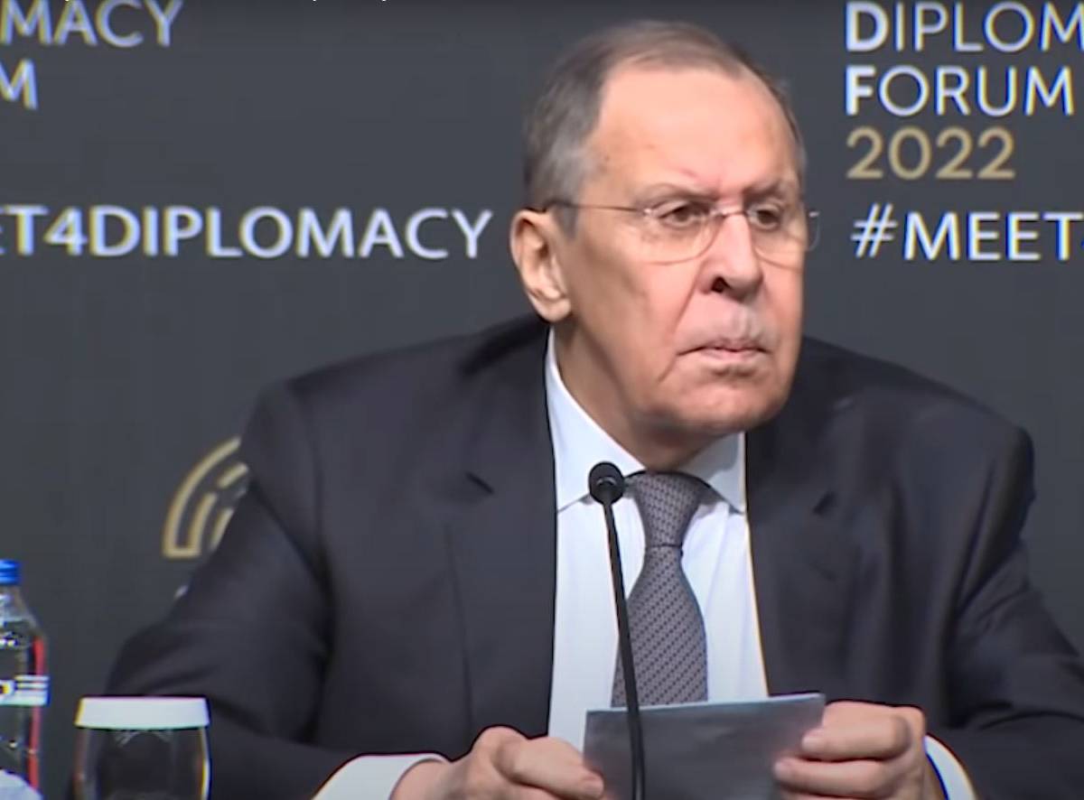Встреча глав МИД РФ и Украины в Турции: российский дипломат не верит в возможность ядерной войны Встреча глав МИД РФ и Украины в Турции: российский дипломат не верит в возможность ядерной войны