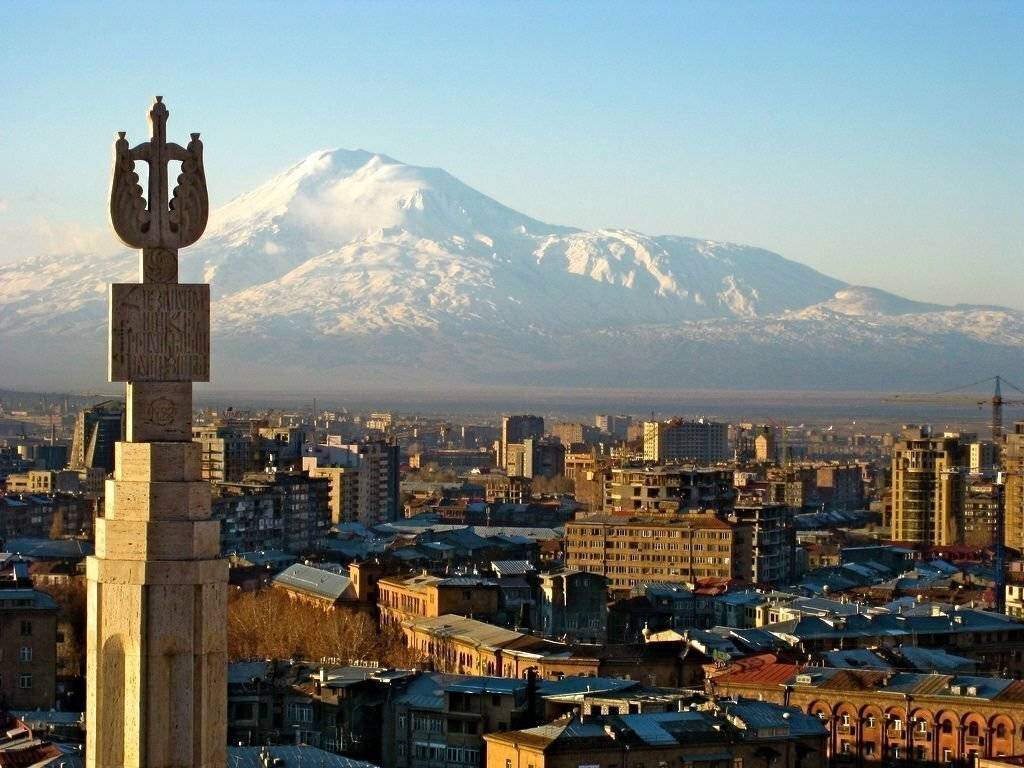 В Ереване потребовали взять под контроль работу американских биолабораторий