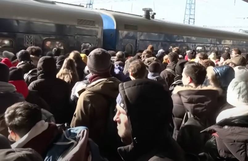 Прогноз ООН: Общее число покидающих Украину граждан может составить около 5 млн человек
