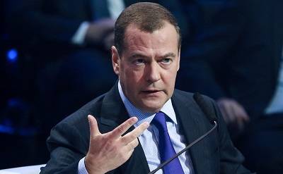 Медведев жестко ответил недругам России Медведев жестко ответил недругам России