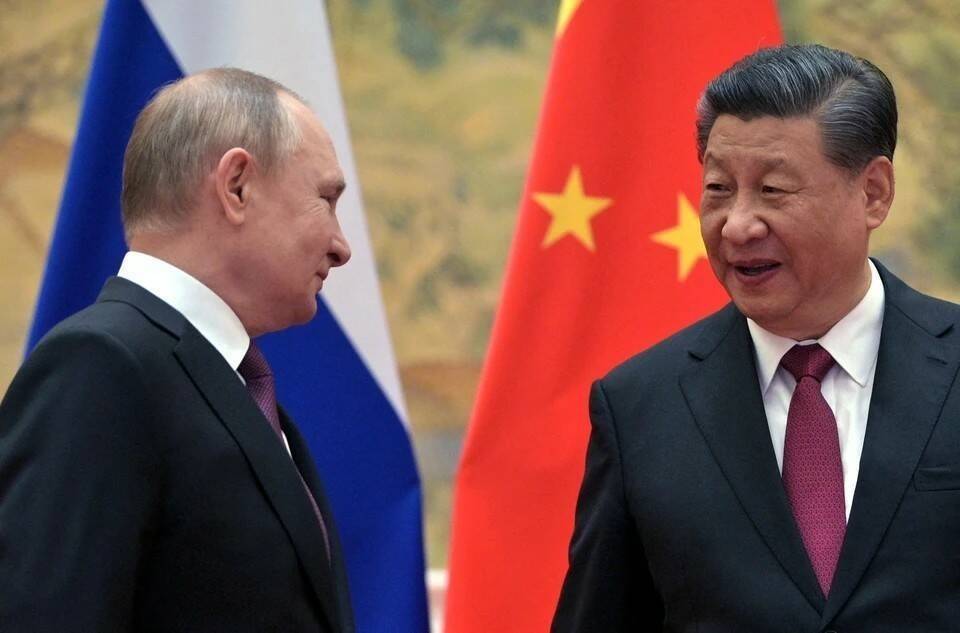 США хотят вбить клин между Россией и Китаем