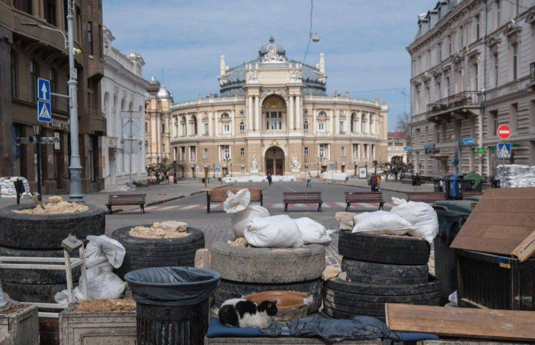 В Одессе условно спокойно: ловят «диверсантов» В Одессе условно спокойно: ловят «диверсантов»