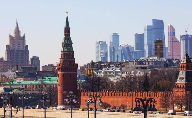 Русская цивилизация может сохраниться только яростной атакой против Запада Русская цивилизация может сохраниться только яростной атакой против Запада