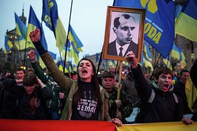 Можно ли вылечить Украину от нацизма Можно ли вылечить Украину от нацизма