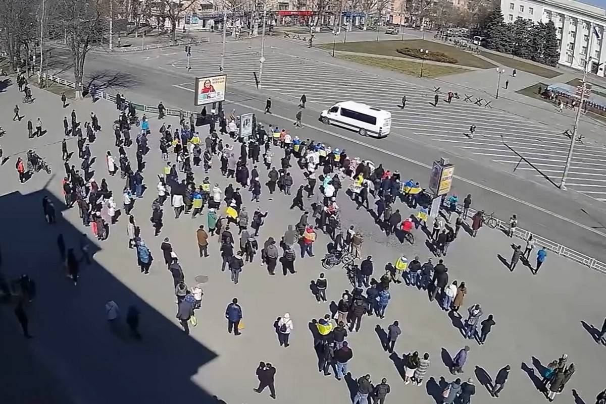 Антироссийская протестная активность на Украине резко снизилась