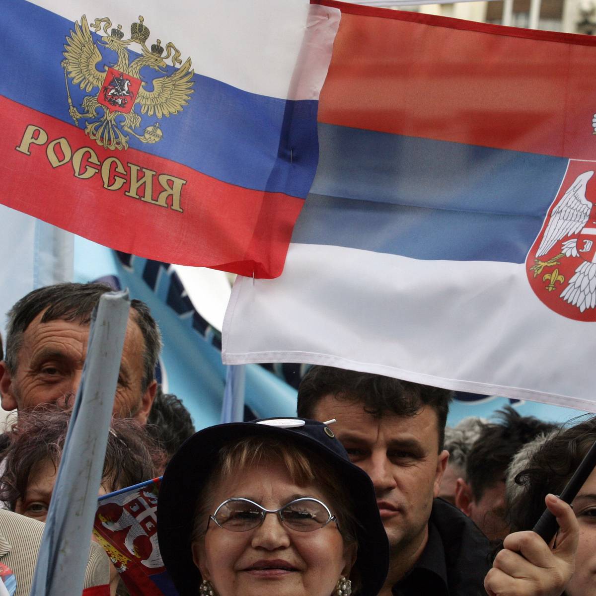 Сербия и РФ пытаются сохранить целостность государств