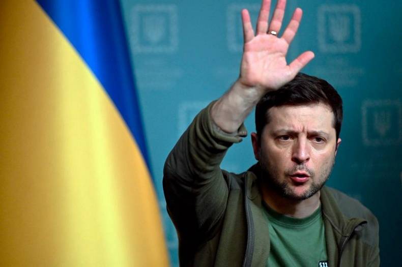 В окружении президента Украины Зеленского усилились распри В окружении президента Украины Зеленского усилились распри