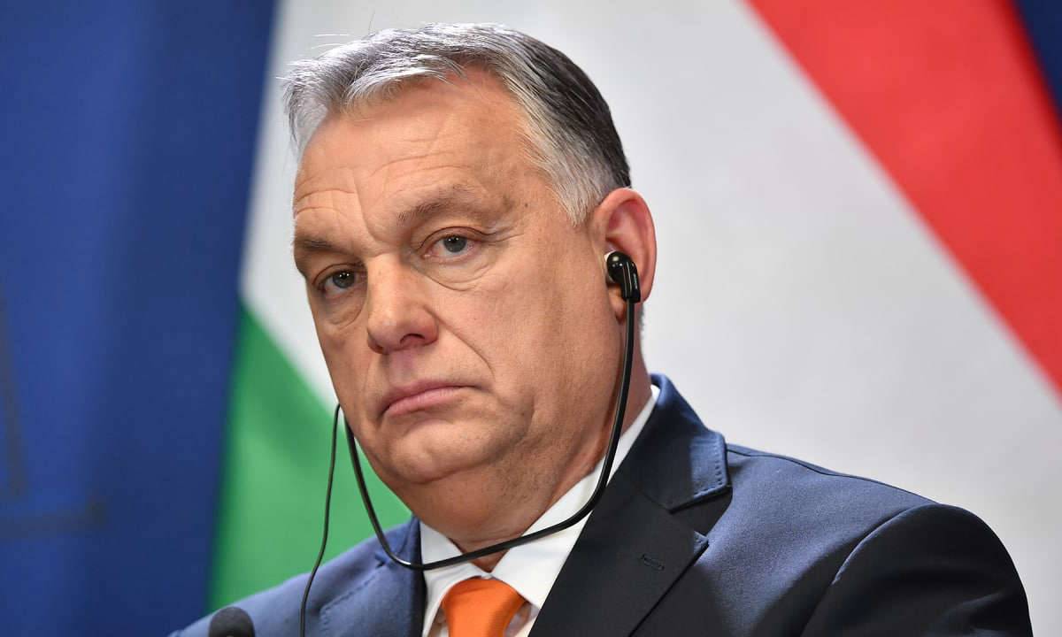 Обвиненный Киевом в заигрывании с Россией В. Орбан занесен в черный список