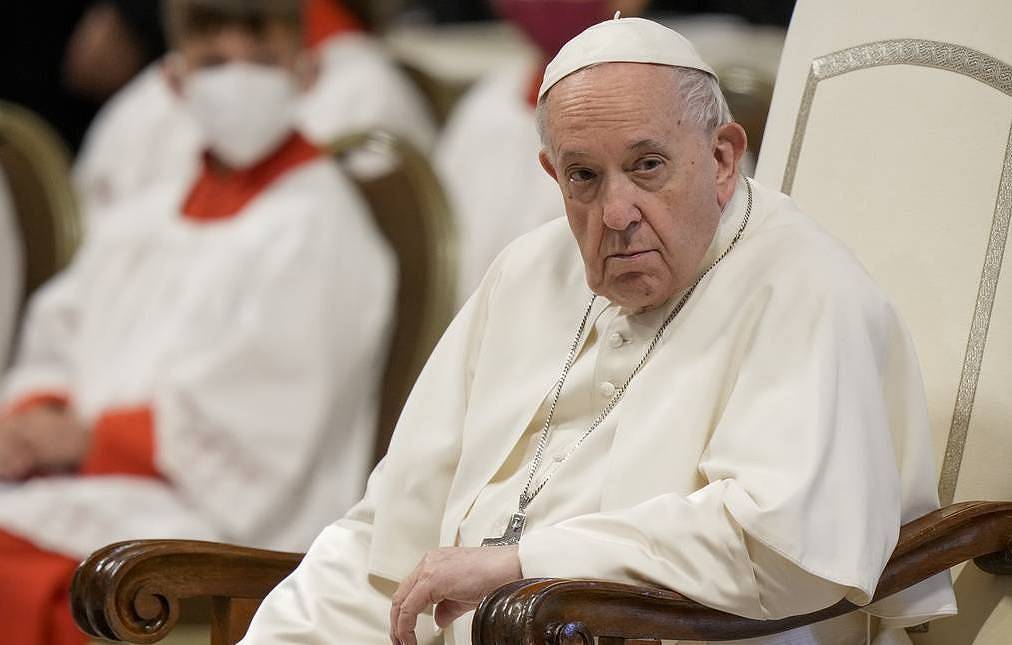 Папа Римский: Лай НАТО у дверей России спровоцировал конфликт на Украине