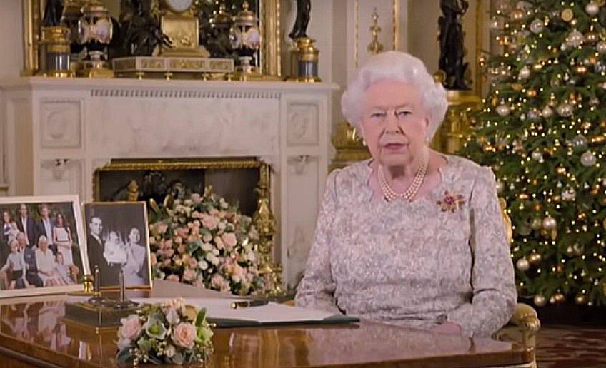 Впервые за почти 60 лет королева Елизавета II лично не присутствовала на церемонии начала работы британского парламента