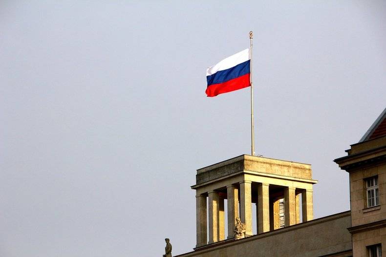 Случившееся с Россией можно описать одним словом Случившееся с Россией можно описать одним словом