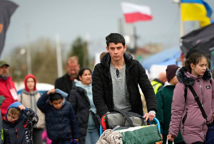 Беженцы с Украины стали причиной «бунта» Польши против руководства ЕС