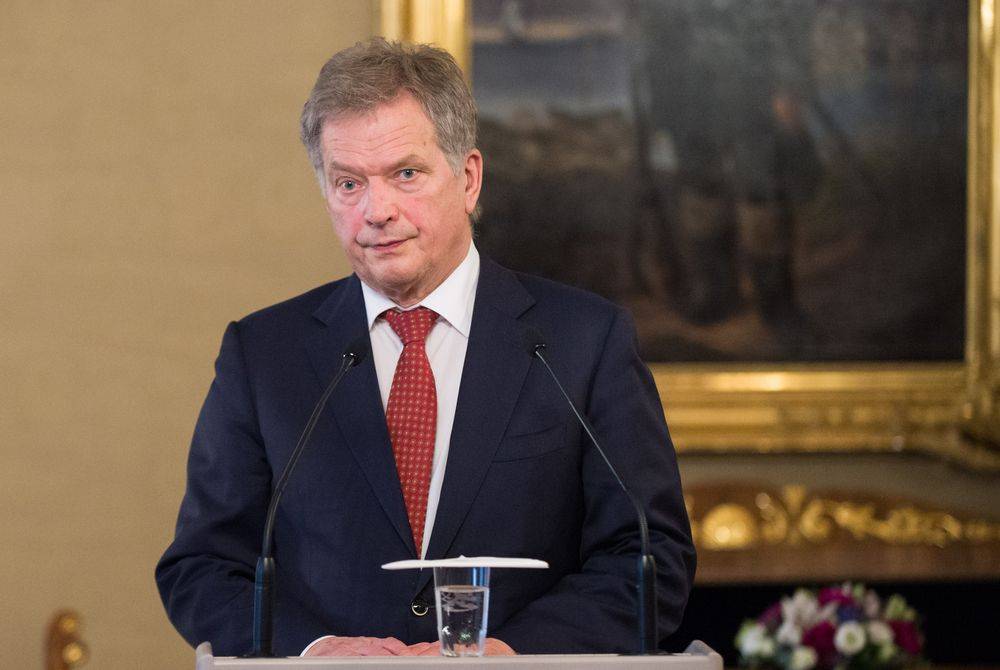 Финский президент позвонил в Кремль и сообщил о намерении вступить в НАТО