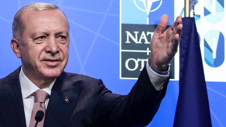 Чего хочет Эрдоган за поддержку вступления Финляндии и Швеции в НАТО