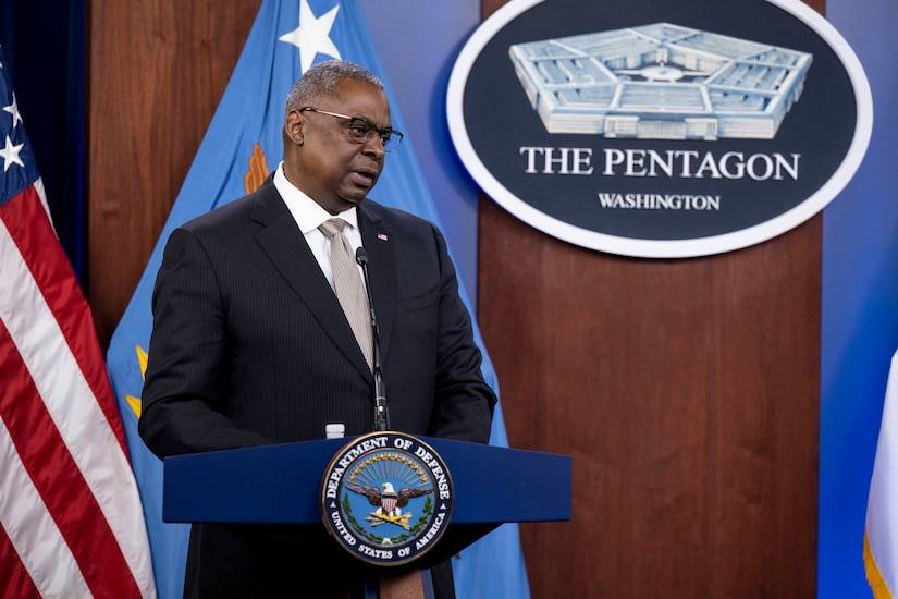 Министр обороны США дал понять, что Украине не стоит рассчитывать на Вашингтон
