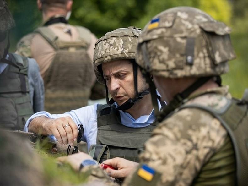 Уволенный глава СБУ Харькова рассказал, как создают фейки для Зеленского Уволенный глава СБУ Харькова рассказал, как создают фейки для Зеленского