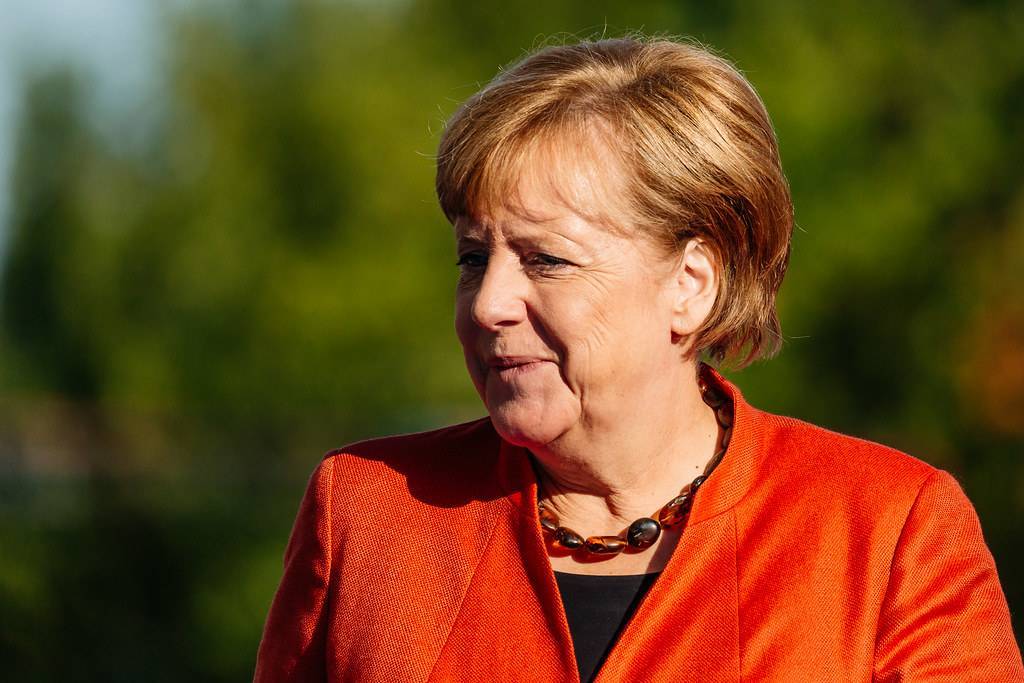 Меркель прервала молчание и высказалась по ситуации на Украине