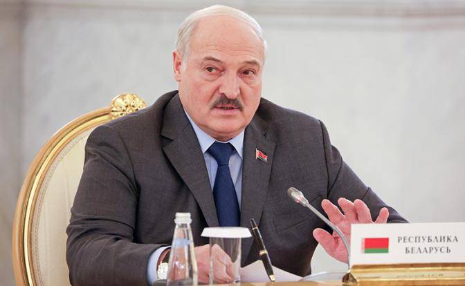 Лукашенко предупредил Зеленского: Володя, тебя свои же прибьют, поверь Лукашенко предупредил Зеленского: Володя, тебя свои же прибьют, поверь