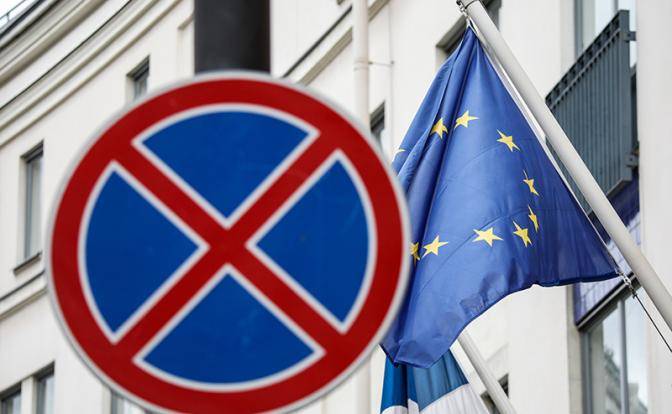 Дания и Голландия отфутболили Украину от ворот ЕС Дания и Голландия отфутболили Украину от ворот ЕС