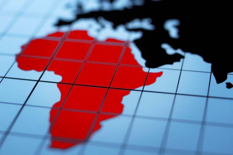 Битва за Африку: США шантажируют континент
