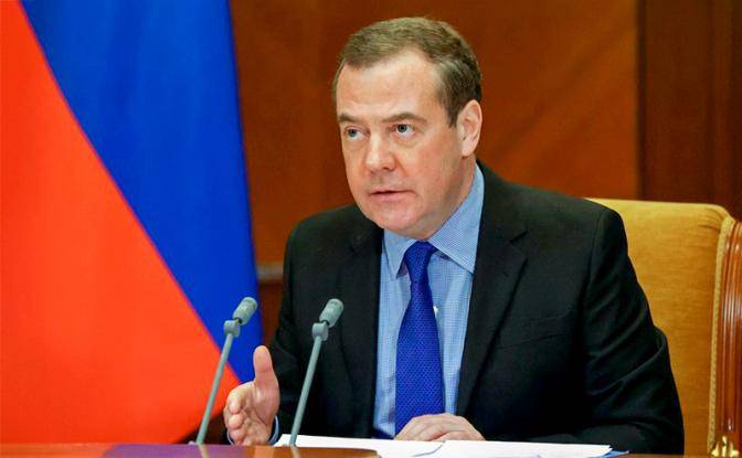 Медведев: Украине, я знаю, осталось два года до краха Медведев: Украине, я знаю, осталось два года до краха