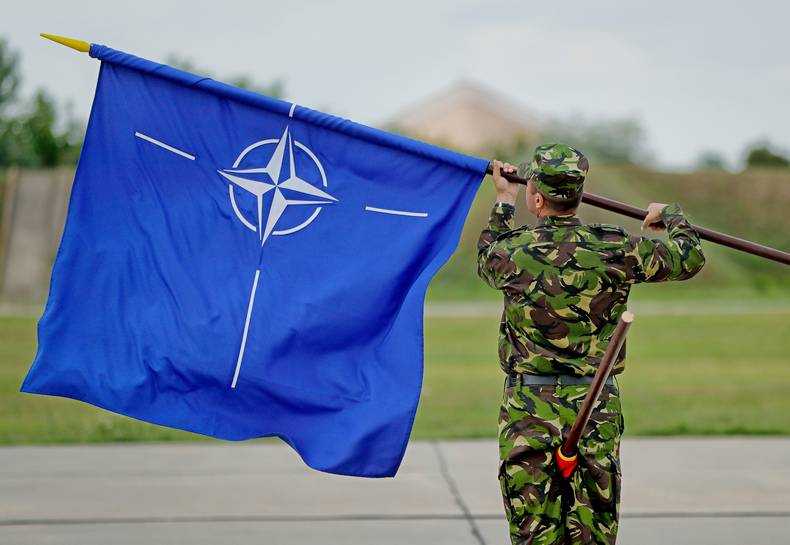 НАТО объявило перестройку, грозящую расколом Альянса НАТО объявило перестройку, грозящую расколом Альянса