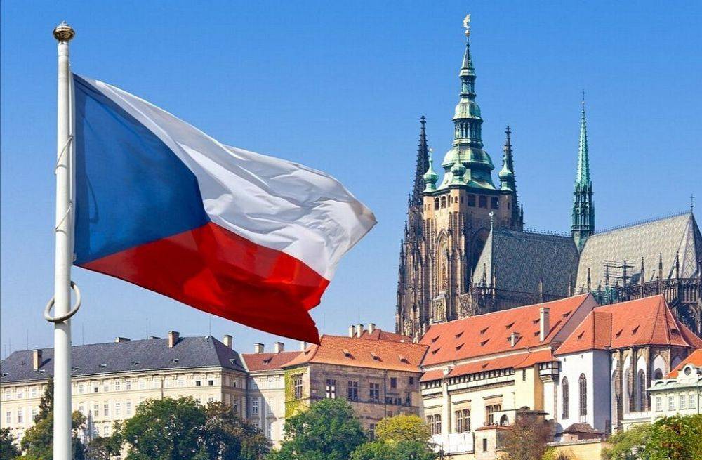 Чехия подбрасывает дров в костёр войны на Украине