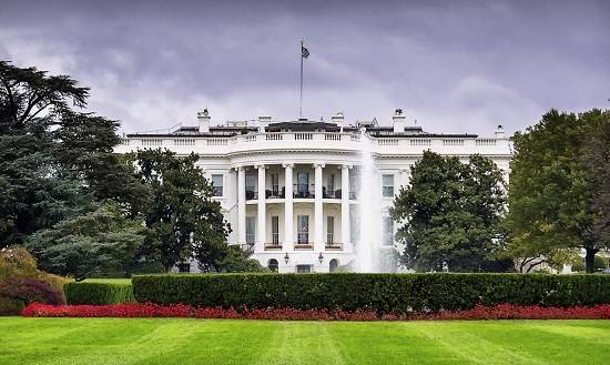 Три американца, Белый дом и конец Украины