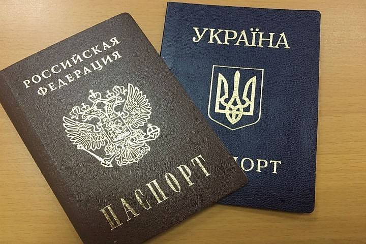 Страшнее, чем ракеты. Почему власти Украины боятся российских паспортов