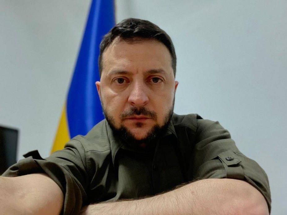 Дан карт-бланш: Запад устраивают любые провокации Зеленского Дан карт-бланш: Запад устраивают любые провокации Зеленского