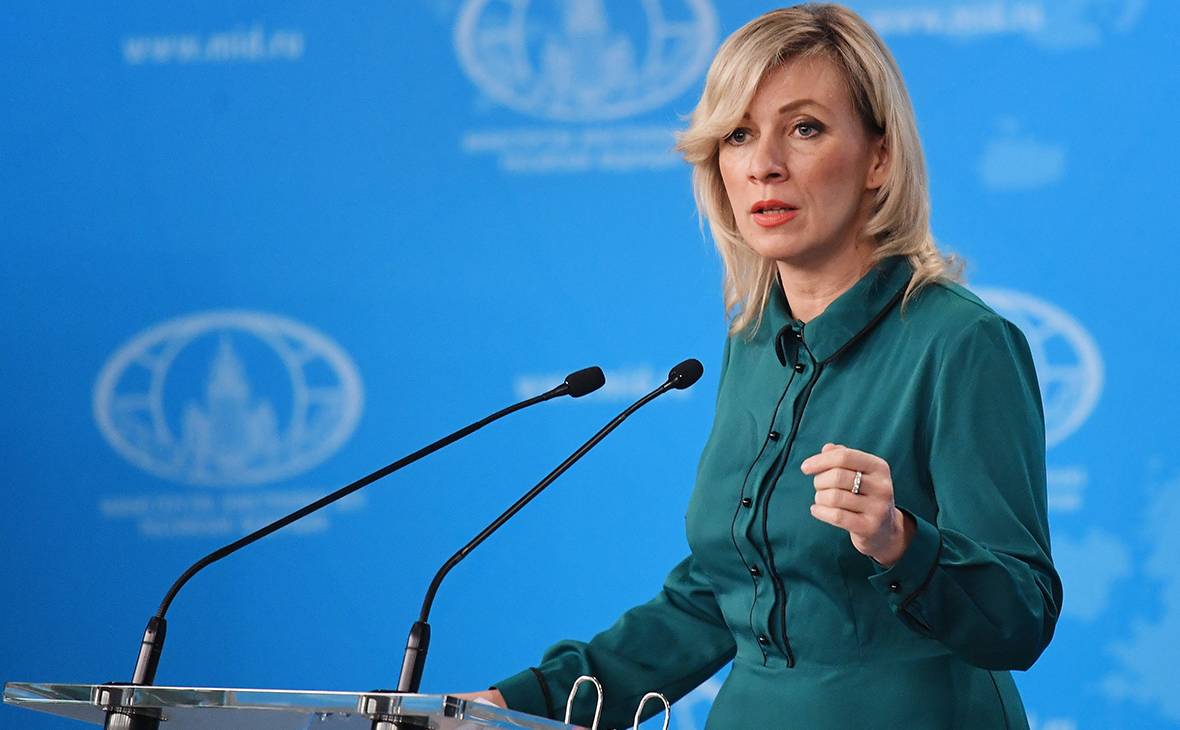 Захарова отреагировала на высылку российского дипломата из Румынии Захарова отреагировала на высылку российского дипломата из Румынии